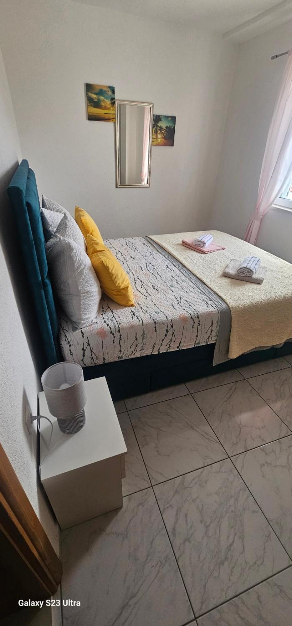 Sea Star Apartment Gradac  Bagian luar foto